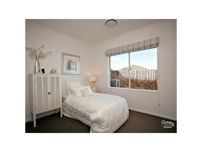 15 Gleeson Street, North Lakes QLD 4509