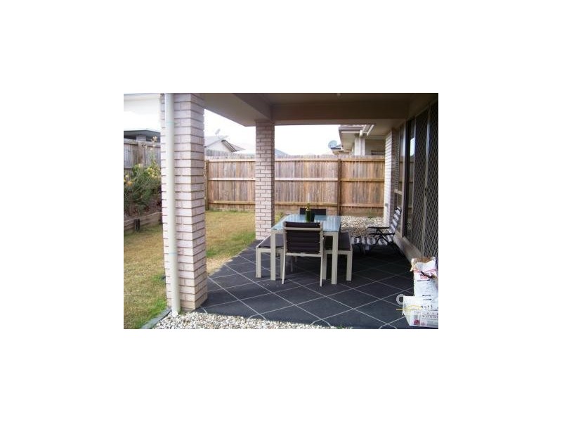 North Lakes QLD 4509