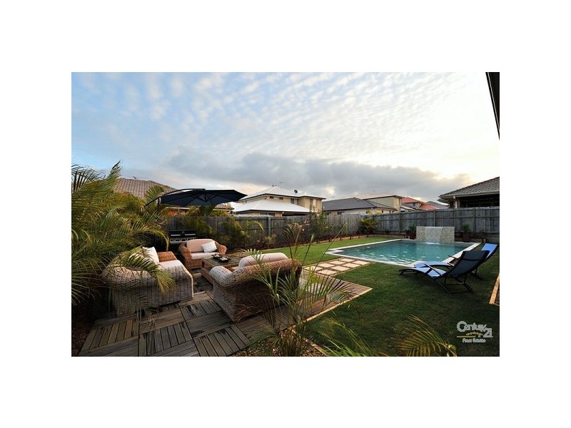 16 Pandorea Cct, North Lakes QLD 4509