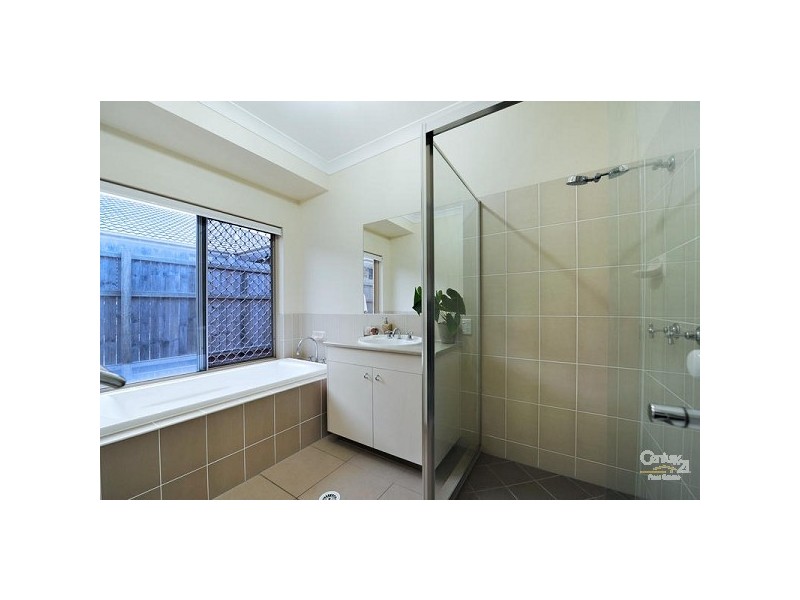 16 Pandorea Cct, North Lakes QLD 4509