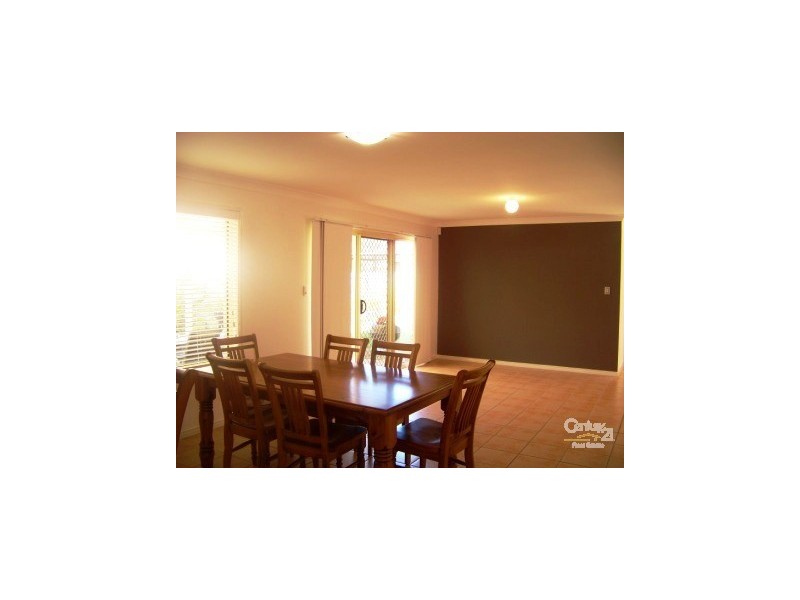 18 Moorinya Cct, North Lakes QLD 4509