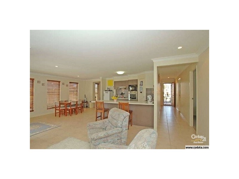 10 Wader street, North Lakes QLD 4509