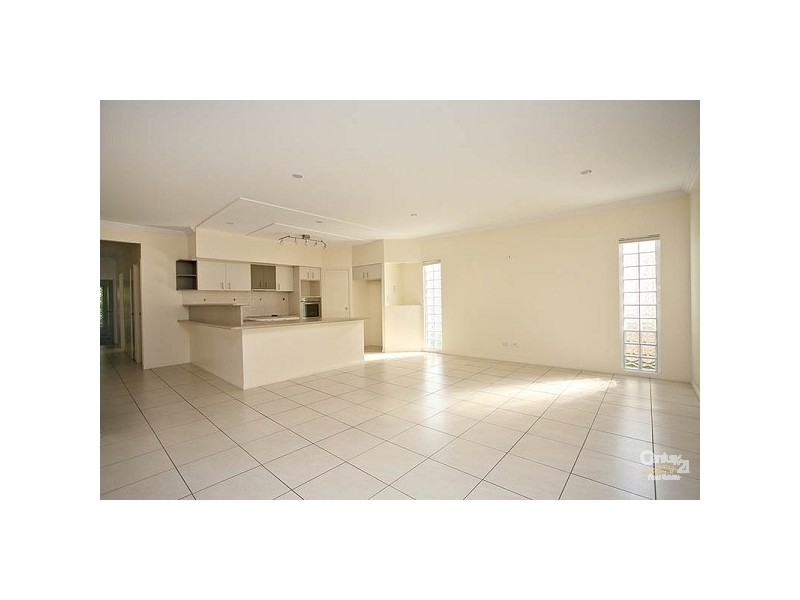 31 Gardenia Parade, North Lakes QLD 4509