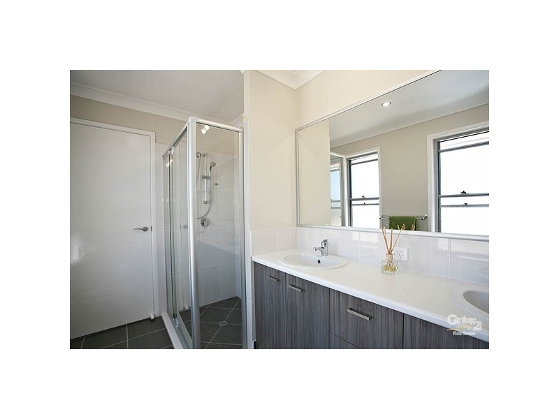 21 Trump Circuit, North Lakes QLD 4509