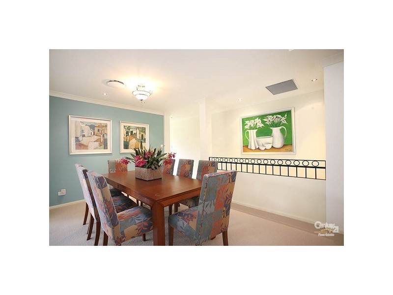 4 Canundra Street, North Lakes QLD 4509