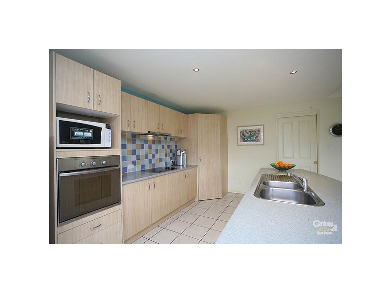 4 Canundra Street, North Lakes QLD 4509