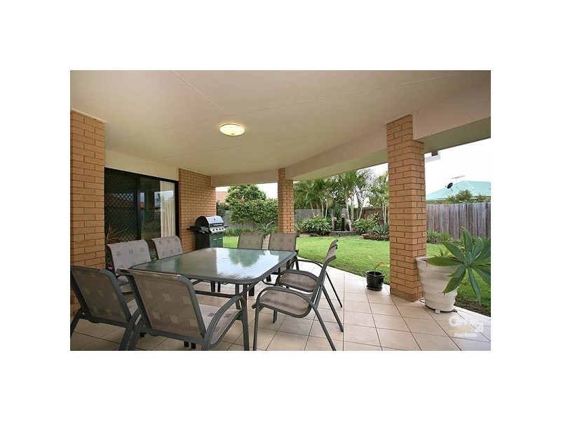 4 Canundra Street, North Lakes QLD 4509
