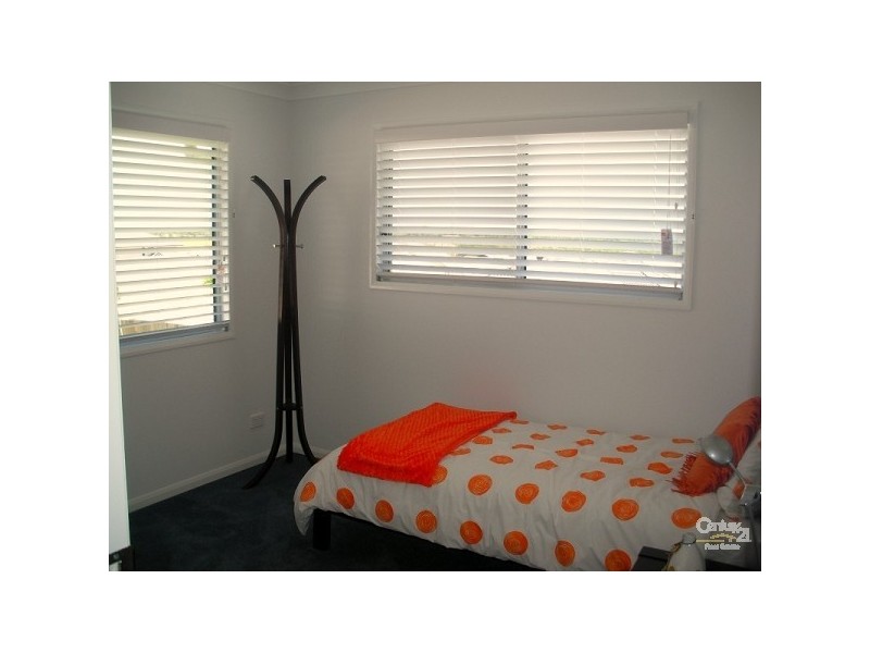 North Lakes QLD 4509