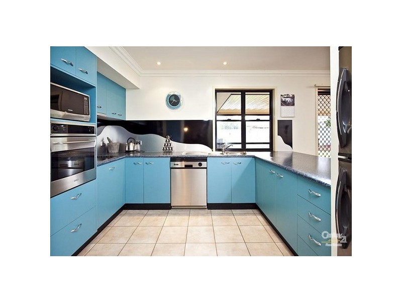 60 McKillop, Rothwell QLD 4022