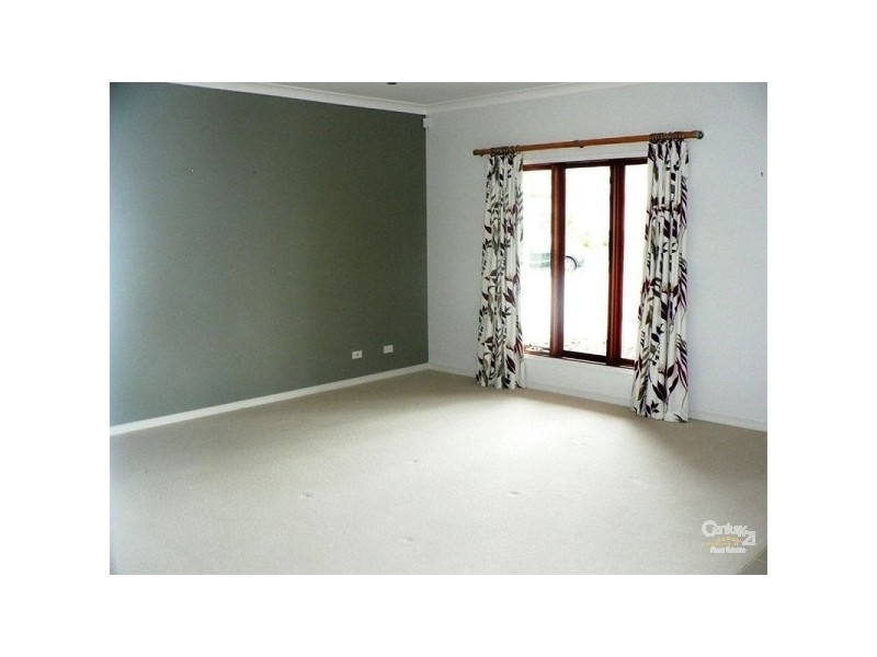 11 Gleeson, North Lakes QLD 4509