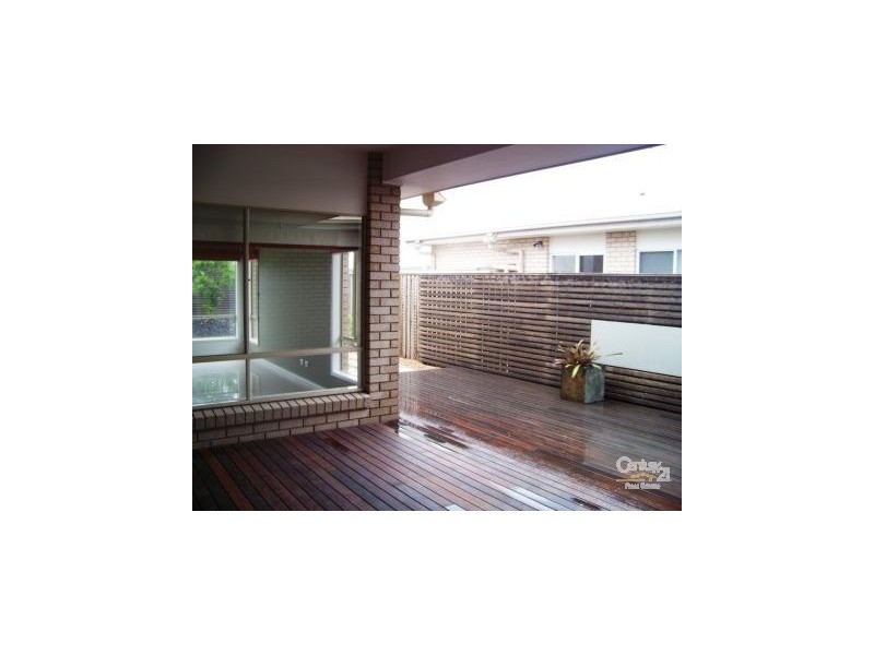 11 Gleeson, North Lakes QLD 4509