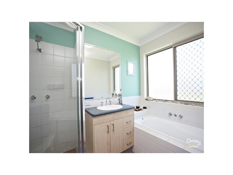7 Abraham Close, Morayfield QLD 4506