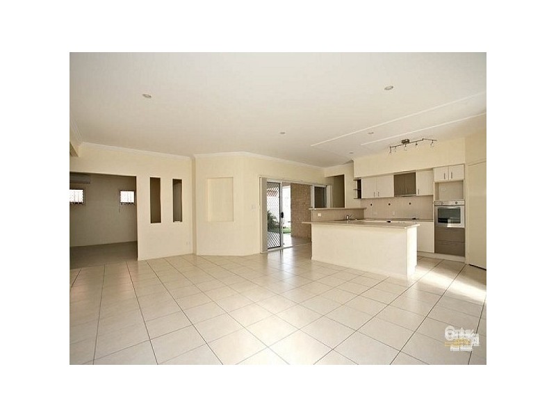 31 Gardenia Parade, North Lakes QLD 4509