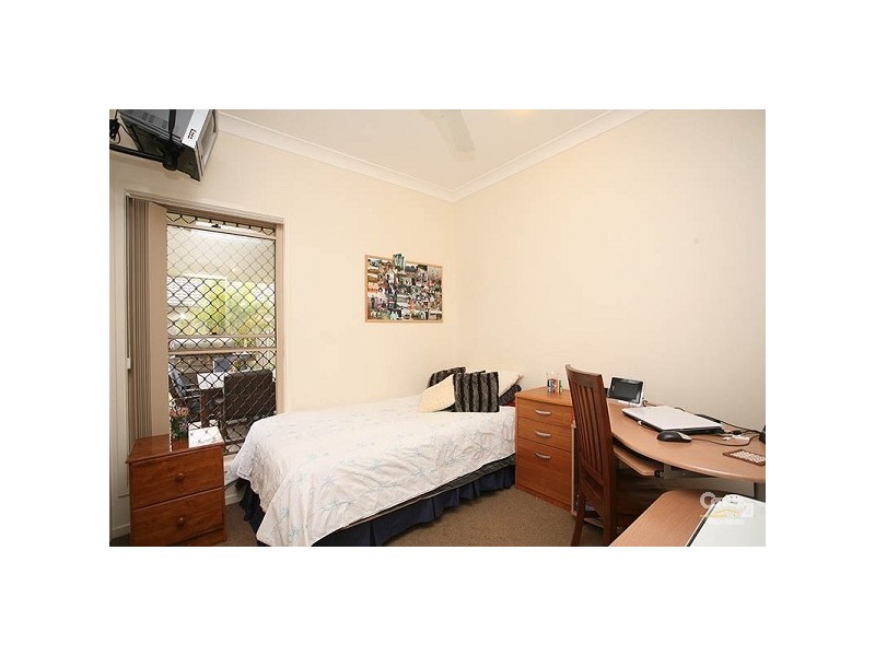 9 CLARENCE ST, Murrumba Downs QLD 4503