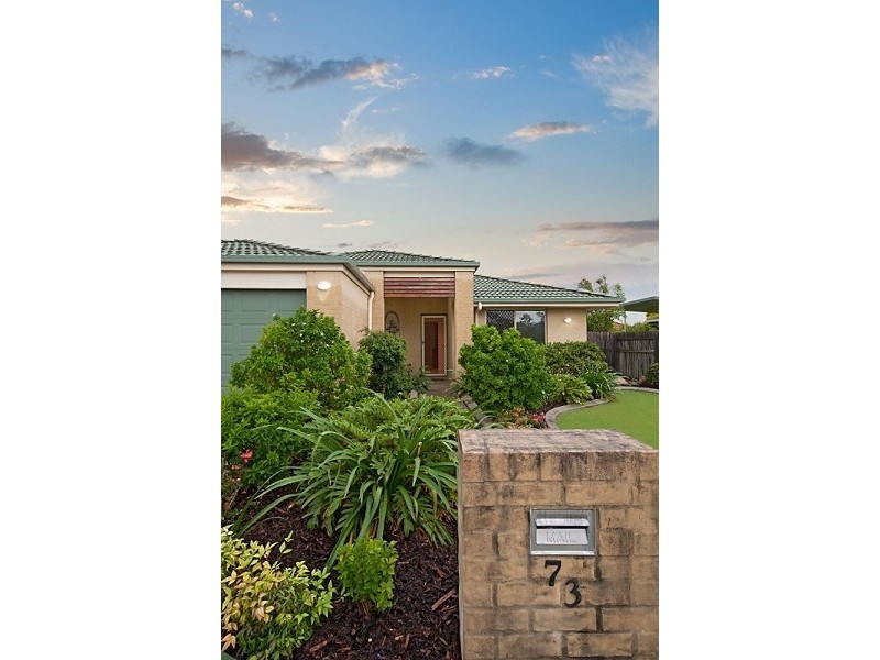 73 Pine River Drive, Murrumba Downs QLD 4503
