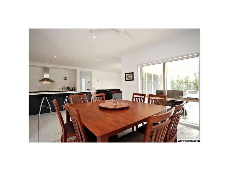 44 Kurrajong Cct, North Lakes QLD 4509