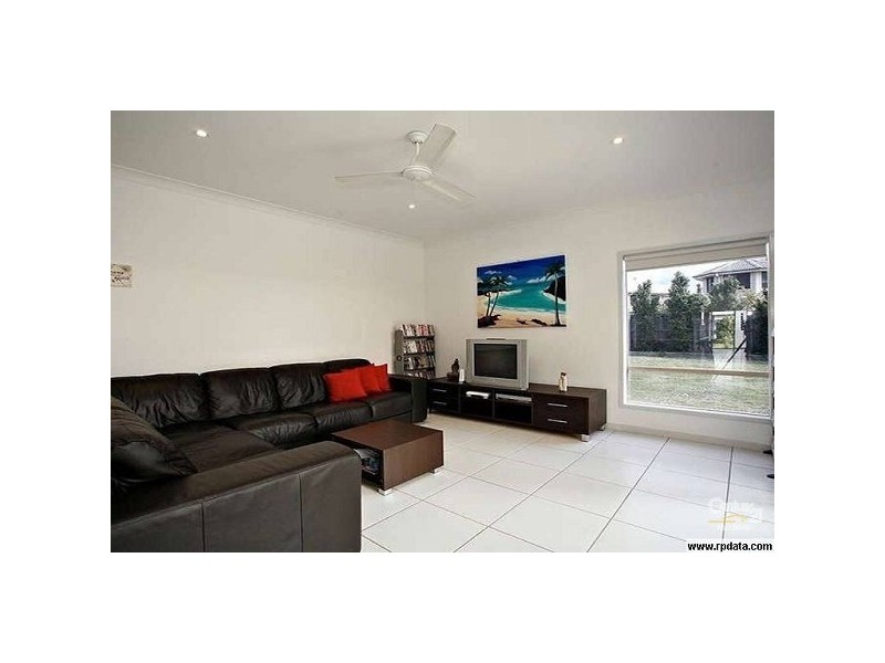 44 Kurrajong Cct, North Lakes QLD 4509