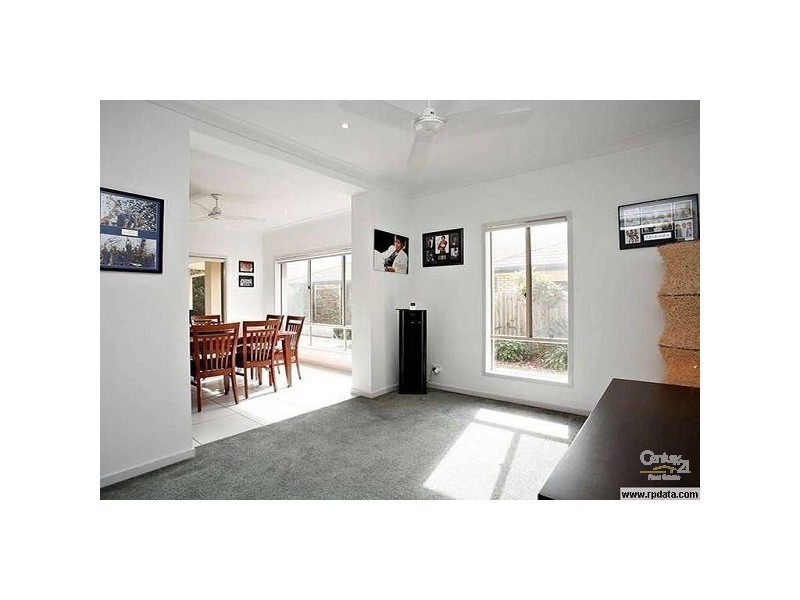 44 Kurrajong Cct, North Lakes QLD 4509