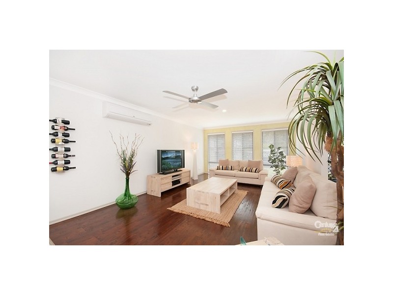 25 Stamp st, Deception Bay QLD 4508