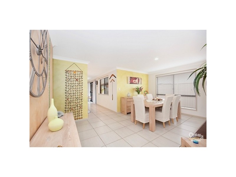 25 Stamp st, Deception Bay QLD 4508