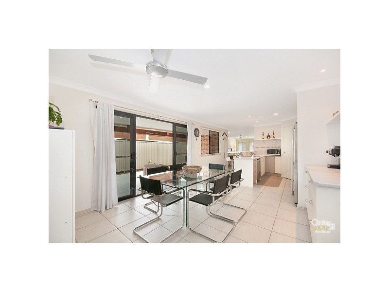 25 Stamp st, Deception Bay QLD 4508