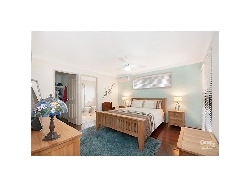 25 Stamp st, Deception Bay QLD 4508