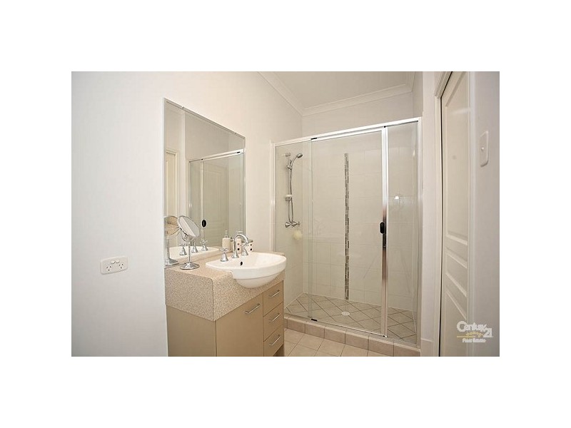 36 Kowari Crescent, North Lakes QLD 4509