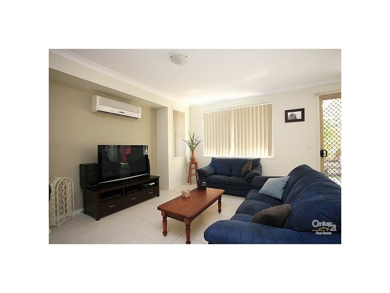 6 Millettia Close, North Lakes QLD 4509