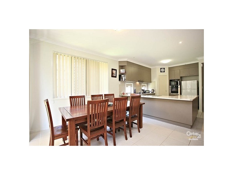 6 Millettia Close, North Lakes QLD 4509