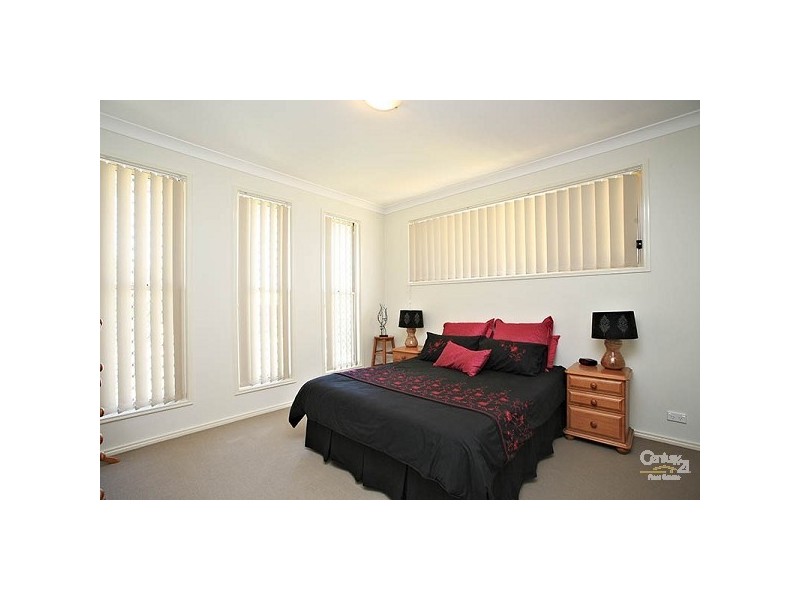 6 Millettia Close, North Lakes QLD 4509