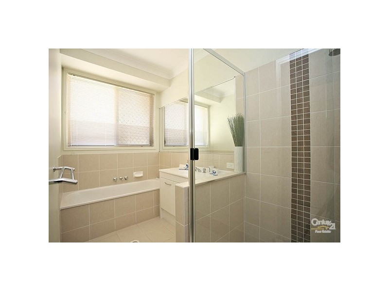 6 Millettia Close, North Lakes QLD 4509