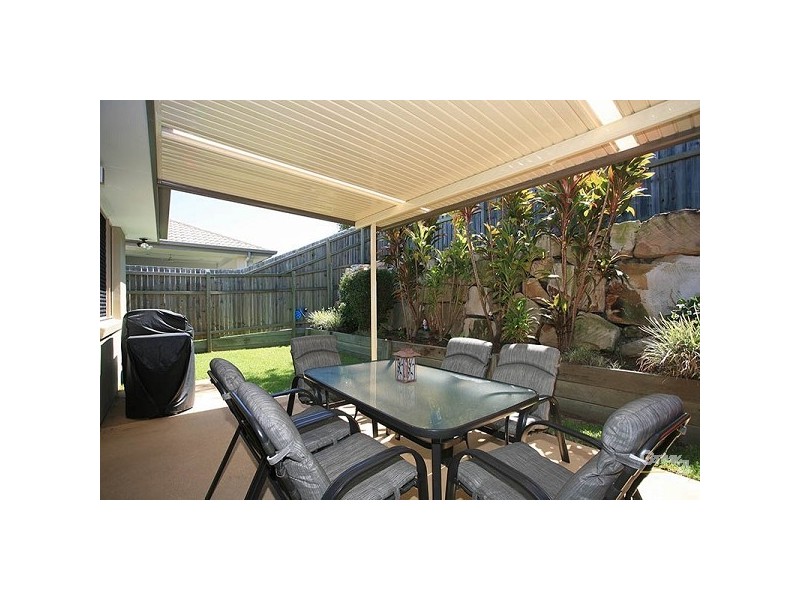 6 Millettia Close, North Lakes QLD 4509