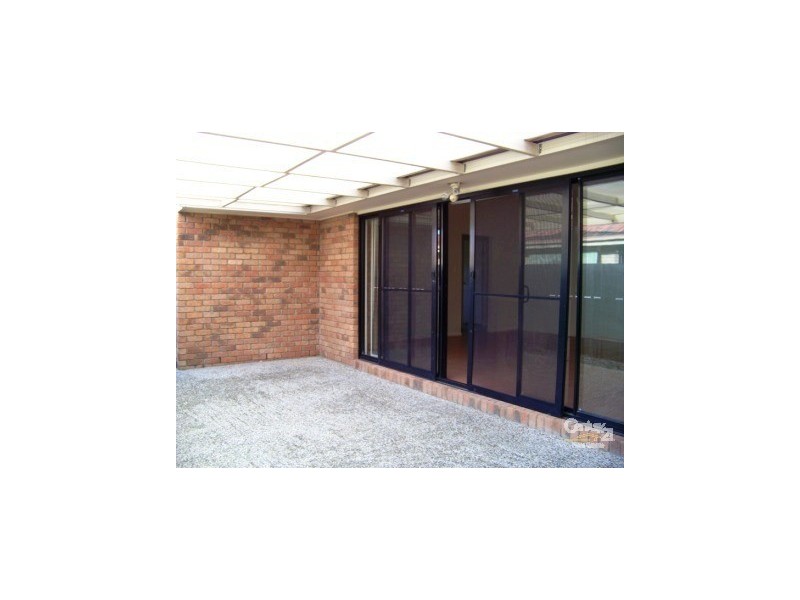 16 Monaghan Crescent, North Lakes QLD 4509