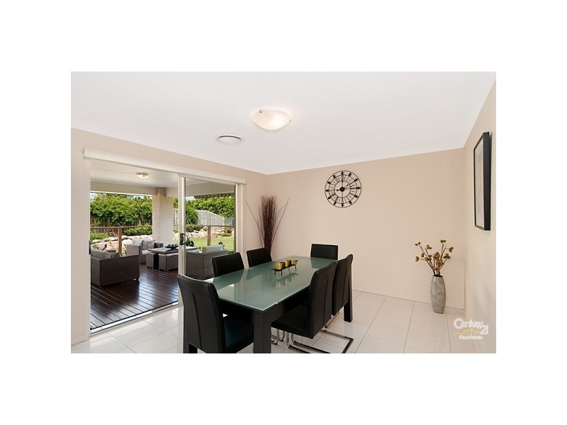 2 TURNSTONE CCT, North Lakes QLD 4509