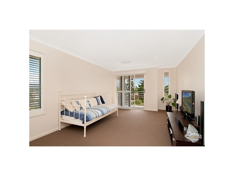 2 TURNSTONE CCT, North Lakes QLD 4509