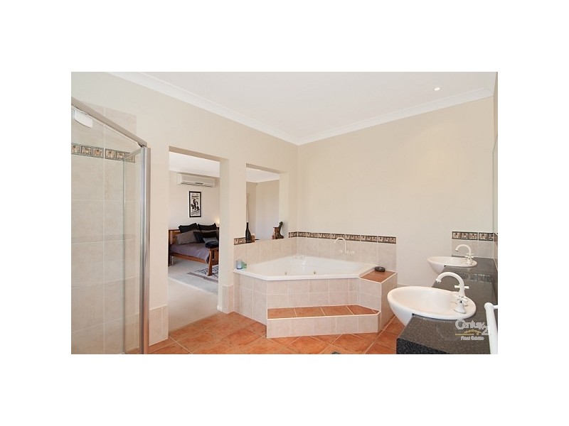 18 Topaz Drive, Mango Hill QLD 4509