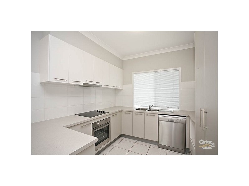 1 Kowari Crescent, North Lakes QLD 4509