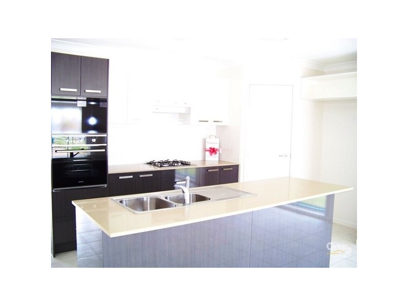 North Lakes QLD 4509