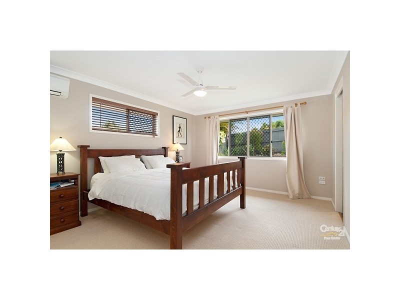 5 DOTTEREL CR, North Lakes QLD 4509