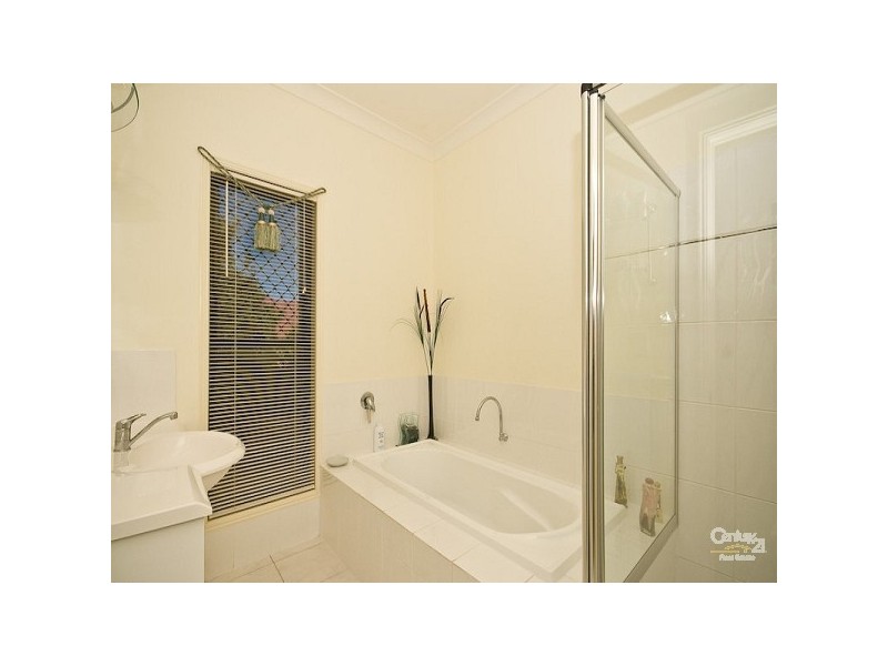 14 Springsure Pde, North Lakes QLD 4509