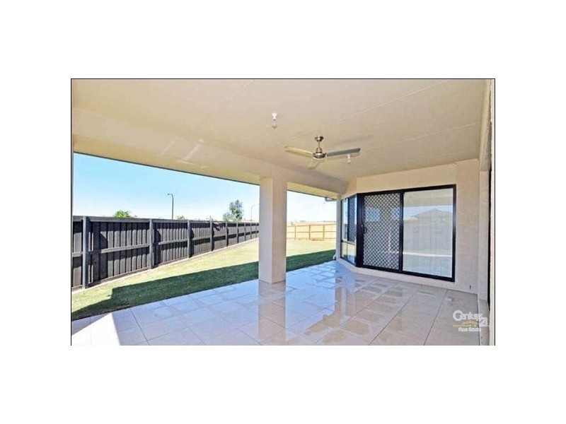 23 Eaton Close, North Lakes QLD 4509