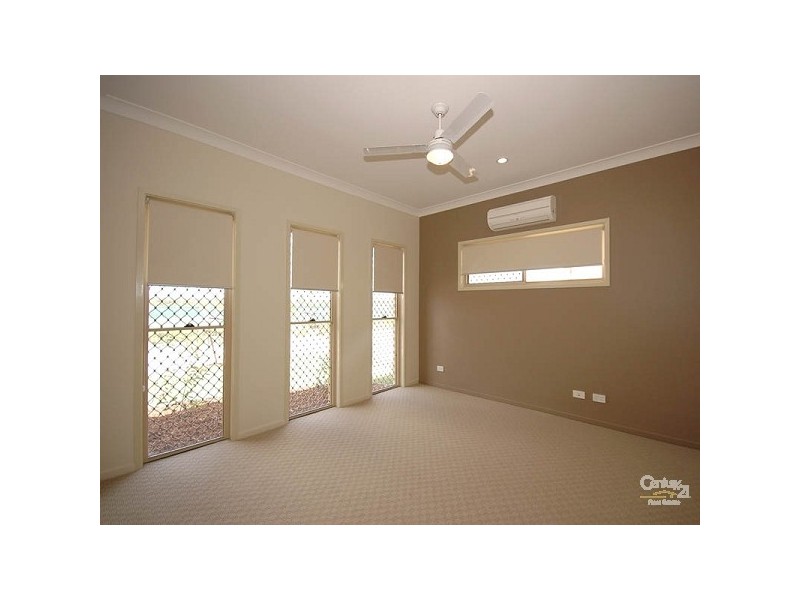 3 Hogan Close, North Lakes QLD 4509