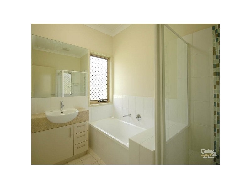 3 Hogan Close, North Lakes QLD 4509
