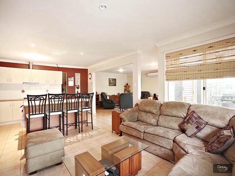 75 Butterfly Drive, Kallangur QLD 4503