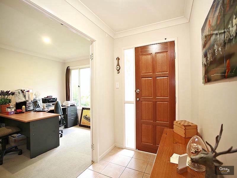 75 Butterfly Drive, Kallangur QLD 4503