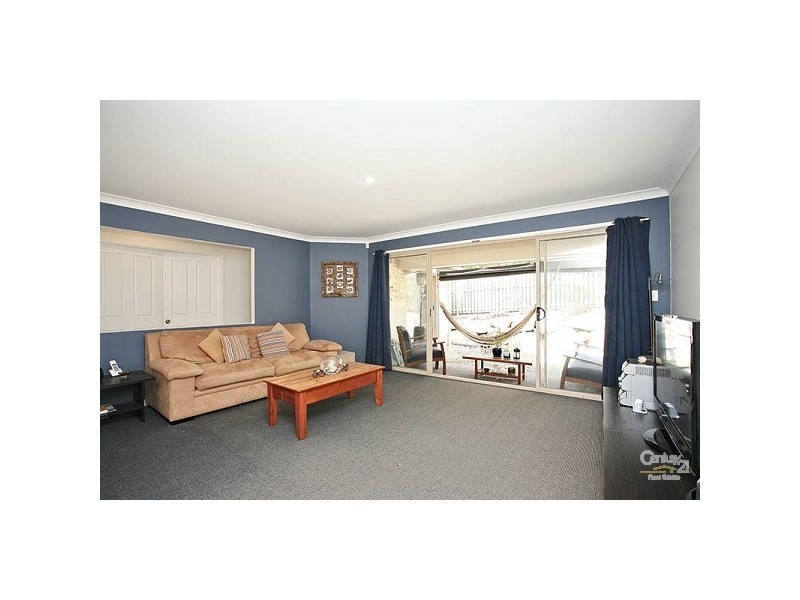 15 Swordgrass Court, Kallangur QLD 4503