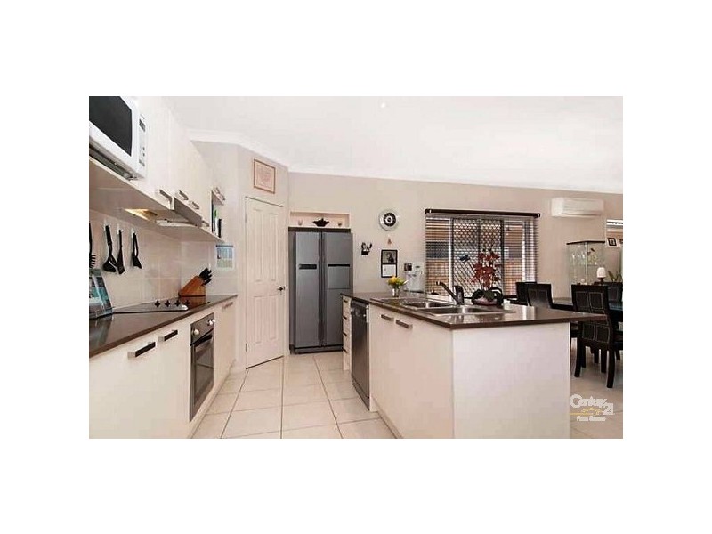 21 Kowari Cres, North Lakes QLD 4509