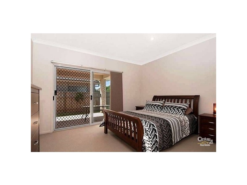 21 Kowari Cres, North Lakes QLD 4509