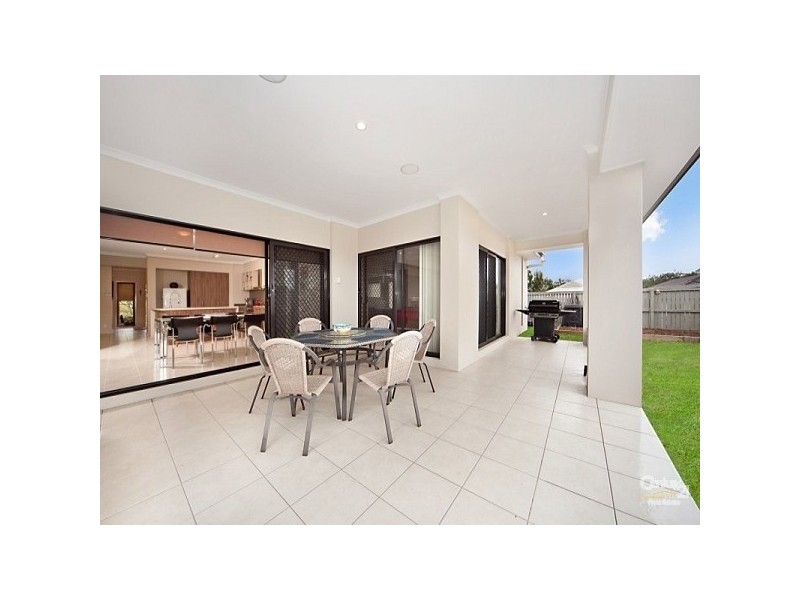 4 Wallaroo Circuit, North Lakes QLD 4509