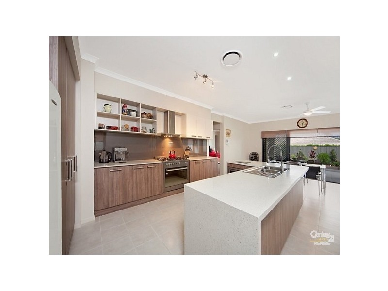 4 Wallaroo Circuit, North Lakes QLD 4509